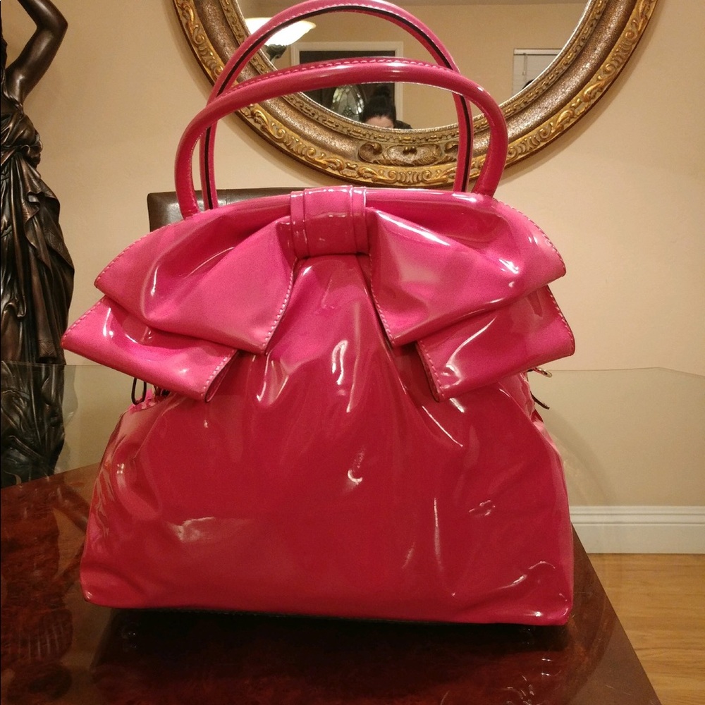 Valentino Bag/ pink is in this year
